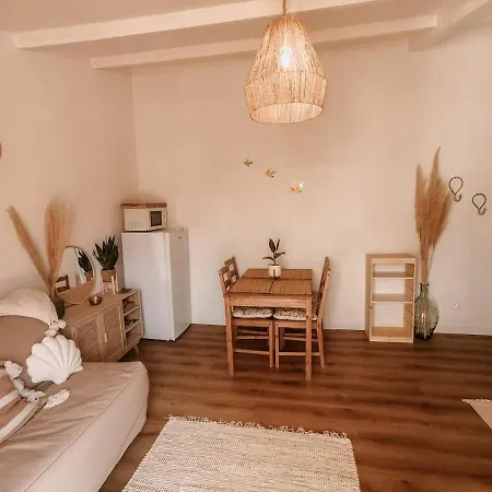T2 Climatise Et Cosy Apartmán Agde